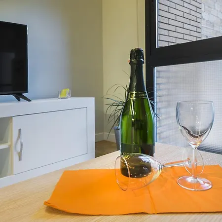 Apartament Stayingirona.mistela